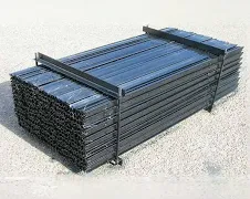 Strainer Post In Electric Fence - Front View